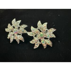 1967 Vintage Sarah Coventry Aurora Blaze Clip On Earrings Starburst Silvertone